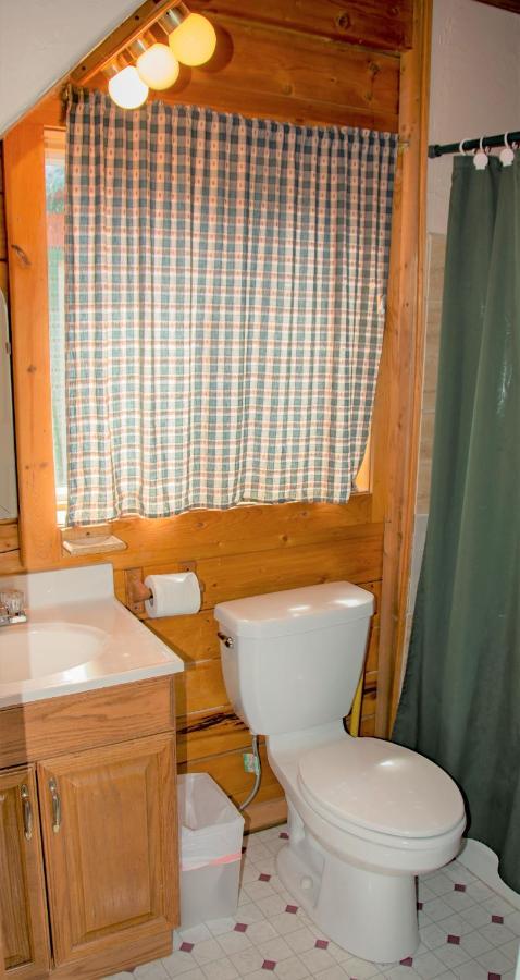 Homer Floatplane Lodge Δωμάτιο φωτογραφία